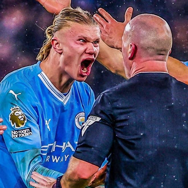 扎戈：托蒂睡觉打呼噜还说梦话；吐西蒙尼口水是因他故意挑衅