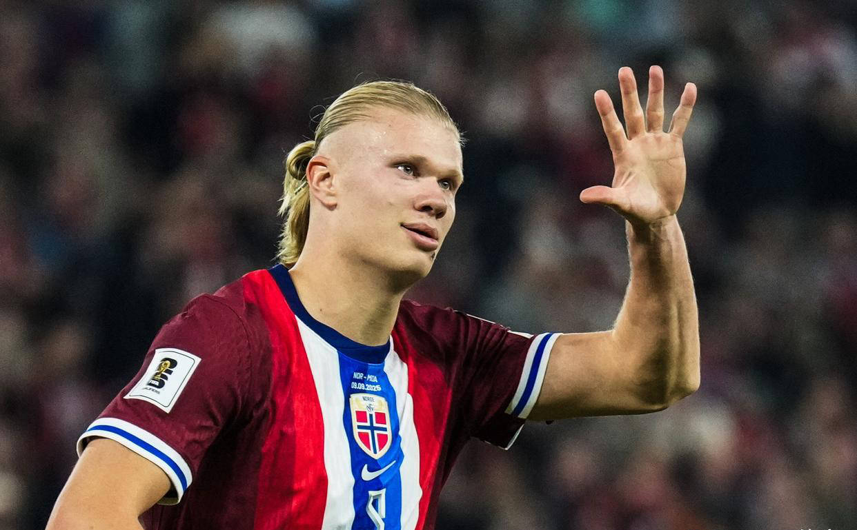 离大谱了！ 范戴克你退个锤子的退啊！利物浦1：1桑德兰！ 主队信仰只为英超